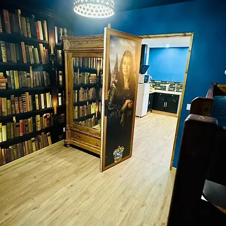 La Maison Des Sortileges *