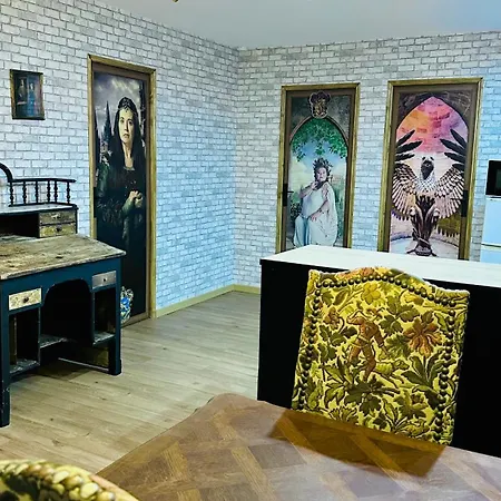 La Maison Des Sortileges *